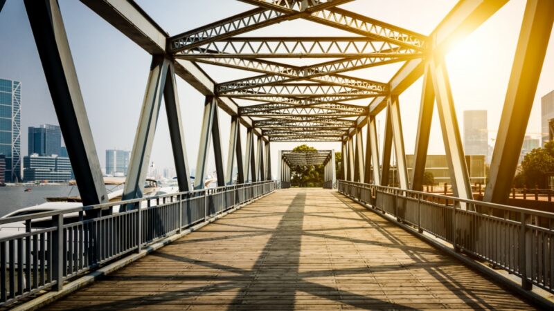 Most Olimpijski w Wrocławiu zbliża się do oddania do użytku