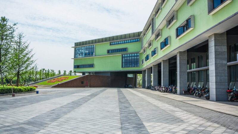 Szkoła w Wilczycach zapowiada spektakularną rozbudowę kompleksu
