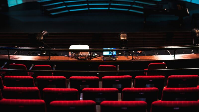 Porywające przedstawienie teatralne "Dziady cz. 2" Adama Mickiewicza