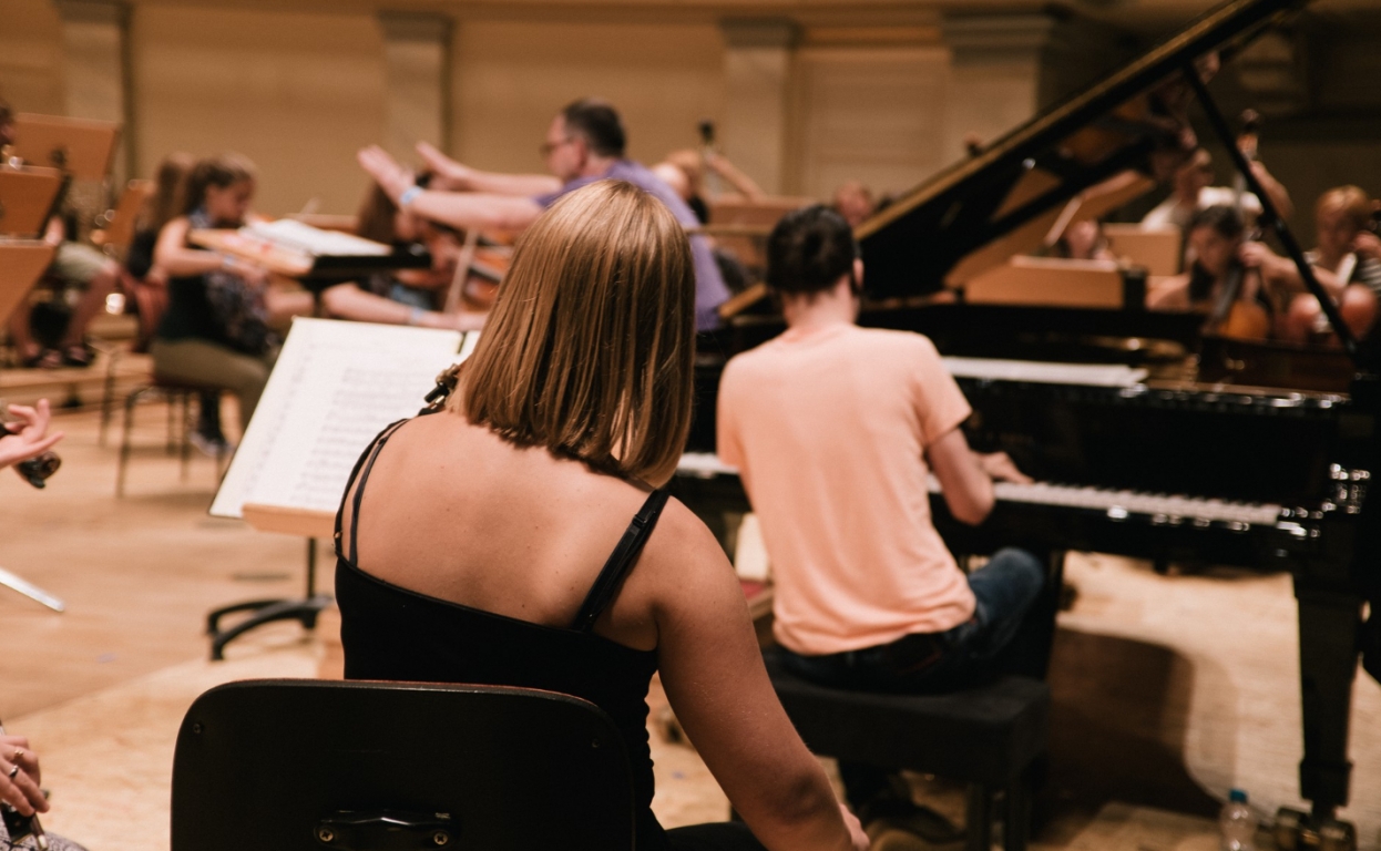 Wrocławskie Centrum Kultury prezentuje premierę musicalu "Chopin ’44" o historii Polski na przestrzeni lat 1943-80