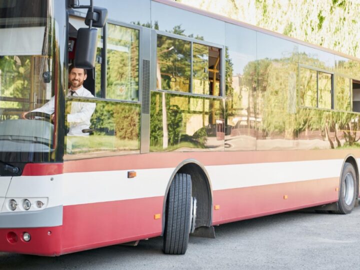 Atrakcyjne rozwiązania komunikacyjne dla odwiedzających Jarmark Bożonarodzeniowy we Wrocławiu