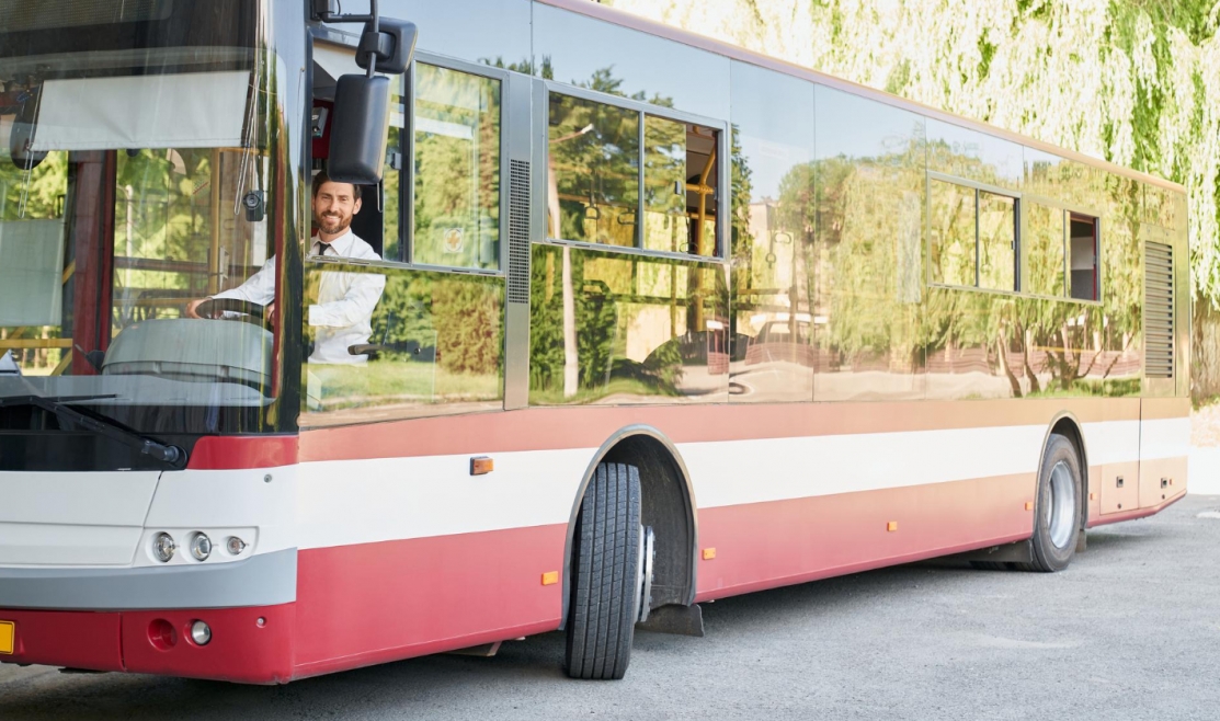 Atrakcyjne rozwiązania komunikacyjne dla odwiedzających Jarmark Bożonarodzeniowy we Wrocławiu