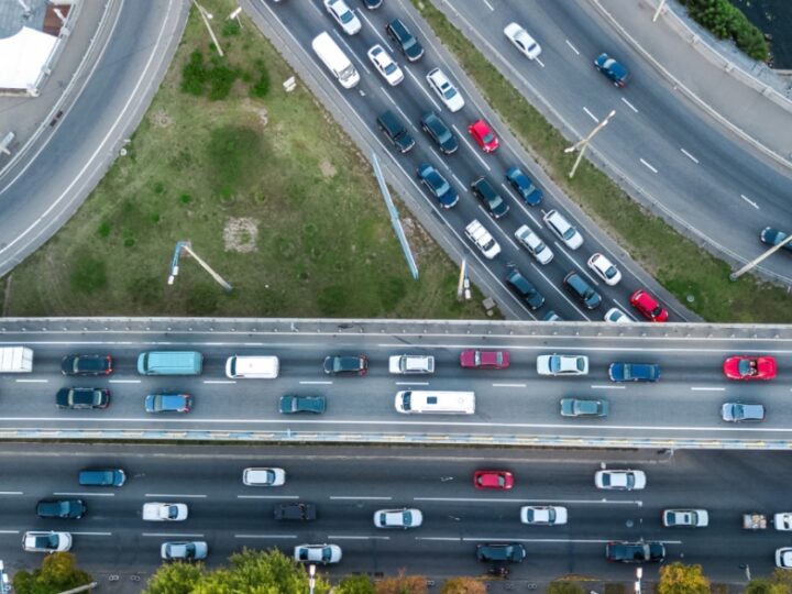 Plan stworzenia wrocławskiej strefy oczyszczanego transportu obejmującej śródmieście i centrum miasta