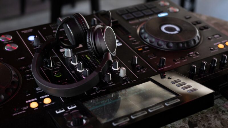 Unikalne miejsce dla miłośników doskonałego dźwięku: Sound Experience Showroom otwiera swoje drzwi