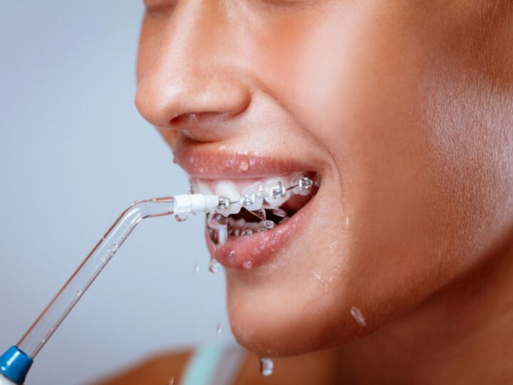 Pożegnaj Się Z Nicią Dentystyczną I Kup Irygator Wodny