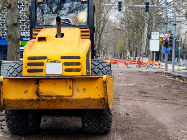 Projekt "Wrocław na dobrej drodze": modernizacja ulicy Mościckiego w Brochowie obejmuje zarówno drogę, jak i chodnik