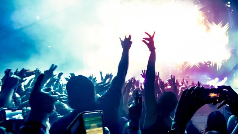 Muzyczne Parki Wrocławia: Siedem bezpłatnych koncertów w zieleni miasta!