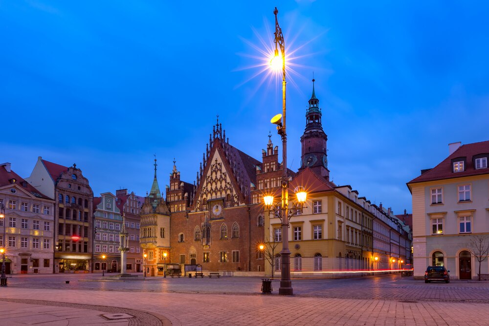 Nowe oblicze placu Wolności i zielona ulica Zamkowa: Remont już w sierpniu!