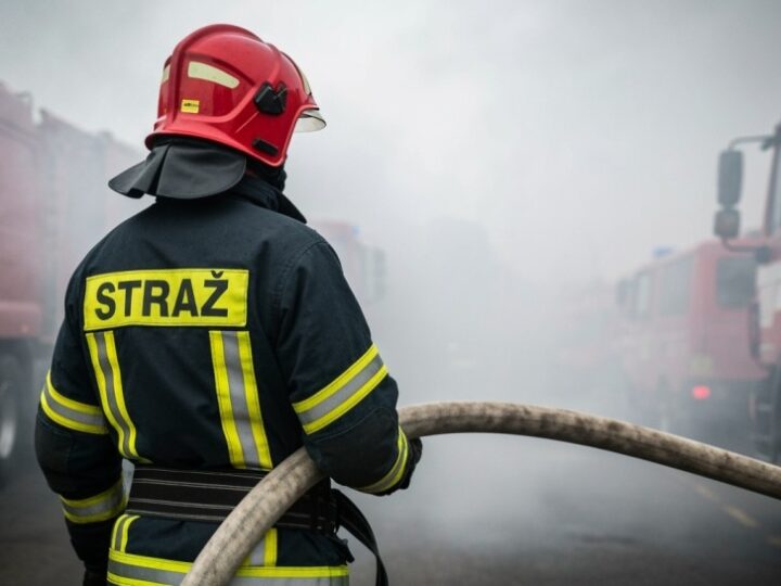 Tragiczny pożar we Wrocławiu: spalone ciało kobiety w mieszkaniu, prokuratura bada sprawę morderstwa