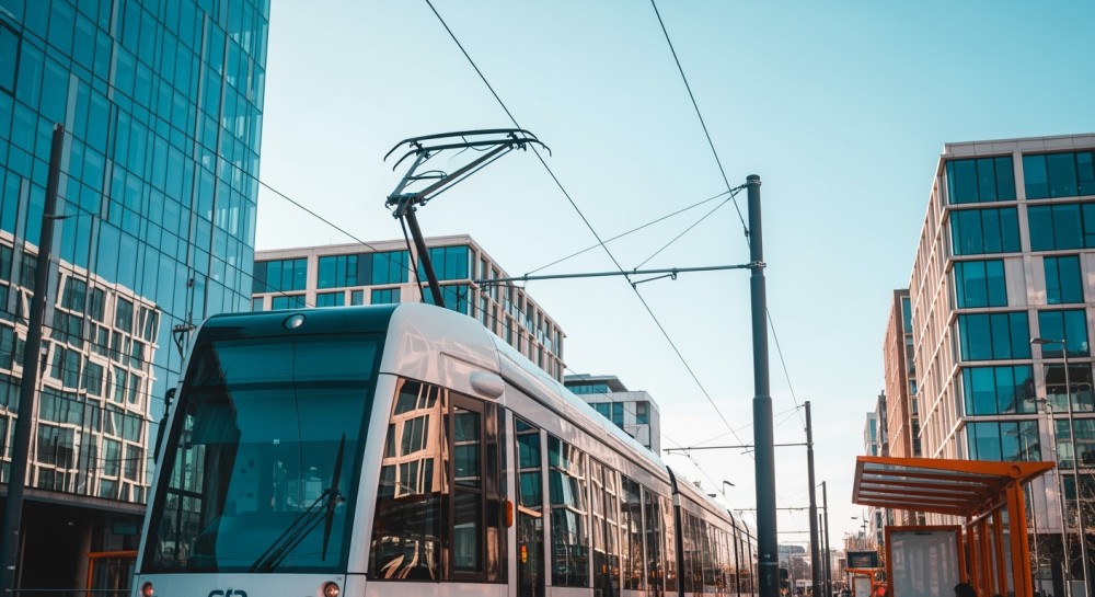 Tramwaje wracają na tory po szybkim wypadku na ul. Piłsudskiego