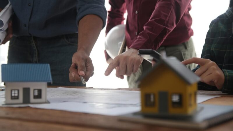 Nowe życie dla podwórka przy Krynickiej: Mieszkańcy mają głos!