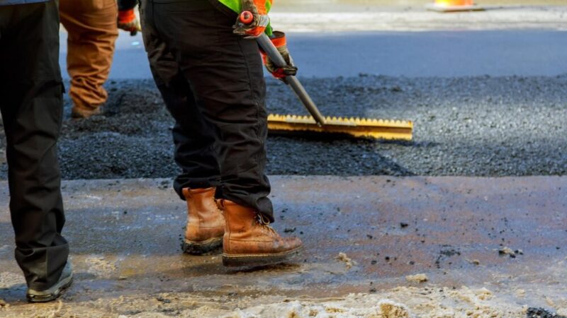 Wrocław zyska nową obwodnicę! Symboliczne wbicie łopaty na Wschodniej Trasie
