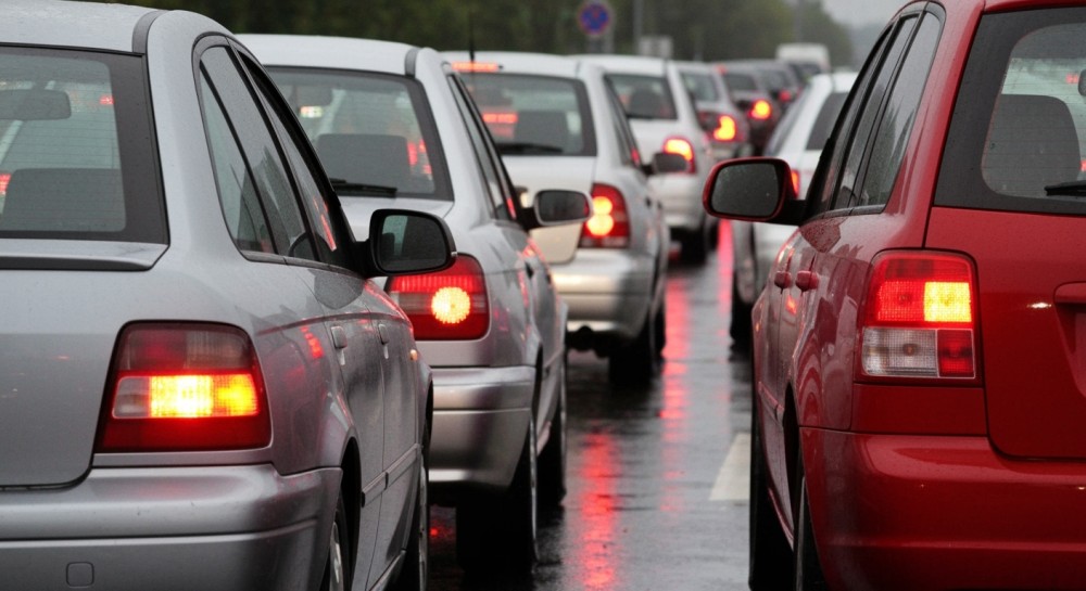 Awaria ciężarówki na A4: Utrudnienia w ruchu na 2 godziny!