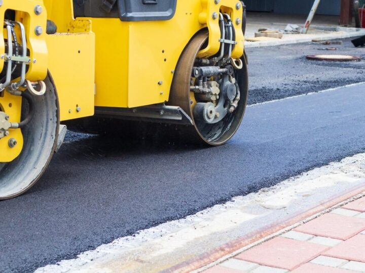 Utrudnienia w ruchu: Weekendowe prace przy rondzie Regana i placu Grunwaldzkim