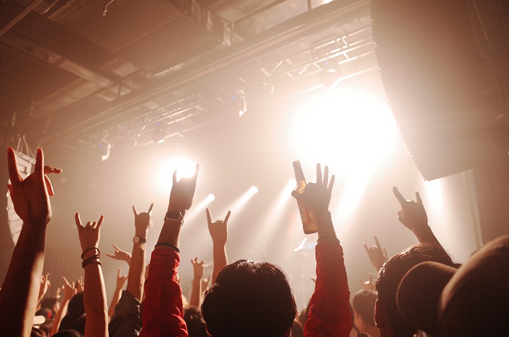 Andrzejki na łyżwach: Wrocławskie lodowiska w rytmie zabawy!