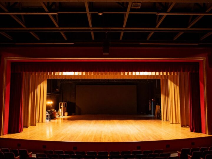 Liber wprowadza w mroczny świat „Złych baśni” na nowy sezon 2026