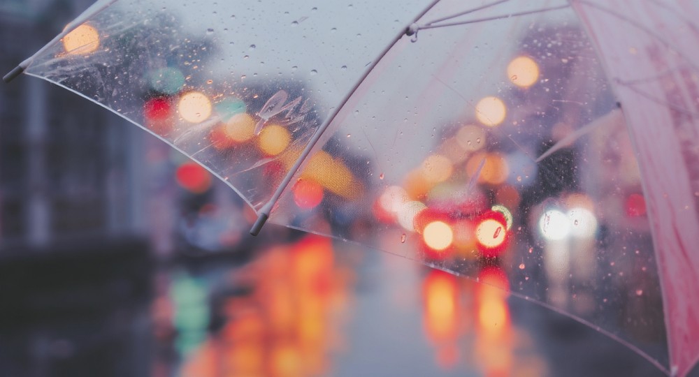 Zimowe niebezpieczeństwo we Wrocławiu: Śliskie ulice i nocne przymrozki