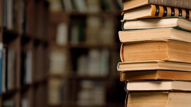 Wrocławskie Targi Książki: Spotkaj Autorów i Odkryj Literackie Skarby!