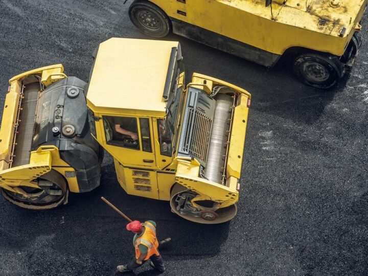 Awaria wodociągowa w Strachocinie: Nocne prace i przerwy w dostawie wody