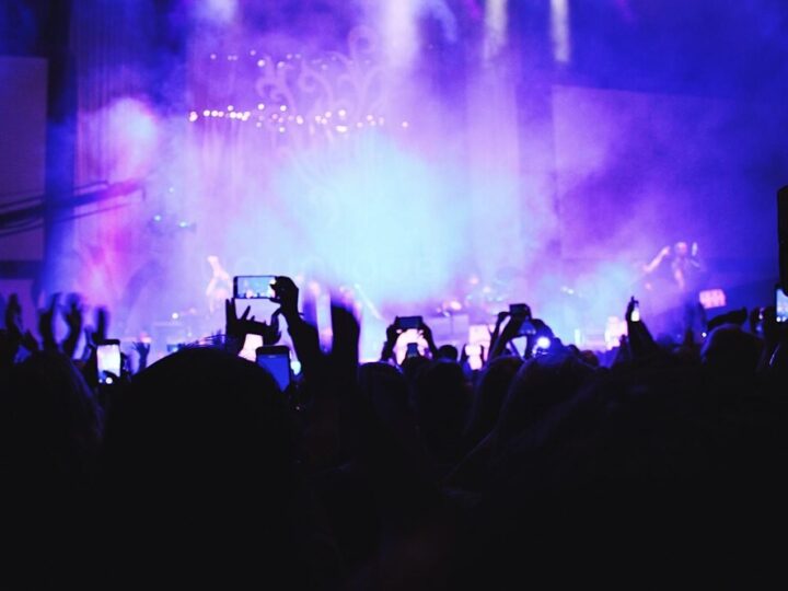 Kolędowy rejs na „Wratislavii” – świąteczna podróż po Odrze w ten weekend