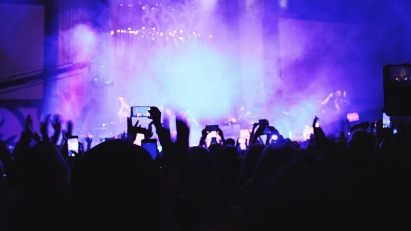 Kolędowy rejs na „Wratislavii” – świąteczna podróż po Odrze w ten weekend