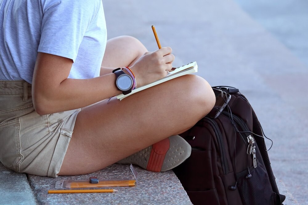 Nie pozwól dziecku być samotnym w sieci: nowa akcja edukacyjna o zagrożeniach online