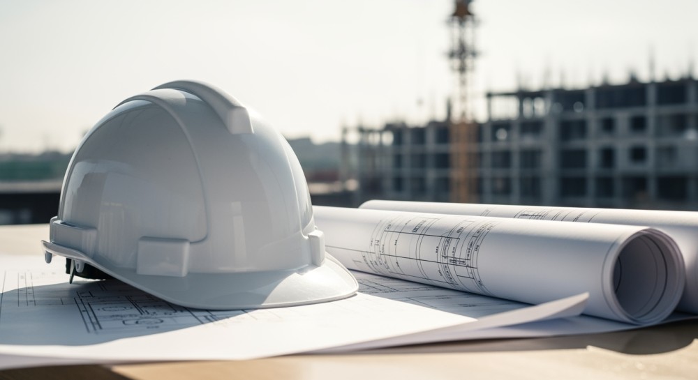 Nowe życie zabytkowego Pałacu w Świątnikach: renowacja okien i drzwi w historycznym stylu