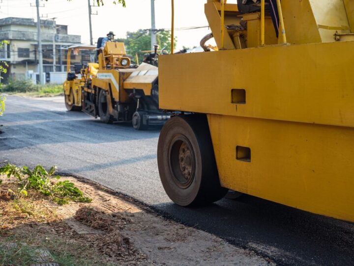 Nowe płatne miejsca parkingowe na osiedlu Powstańców Śląskich: ruszyły prace drogowe!