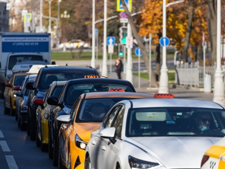 Nowe opłaty za parkowanie na ulicach Przestrzennej i Bocznej w osiedlu Huby
