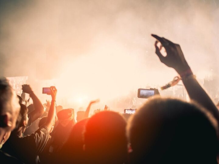 Magiczne Rozświetlenie Choinki w Sobótce z Mikołajem i Musicalem!