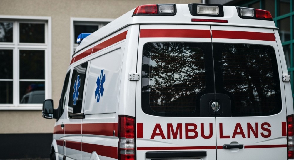 Policjanci w akcji: Uratowali kobietę z zamrożonego samochodu