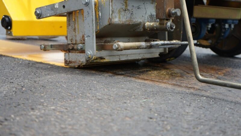 Czesi nie boją się śniegu: Budowa autostrady D11 do Polski w toku!