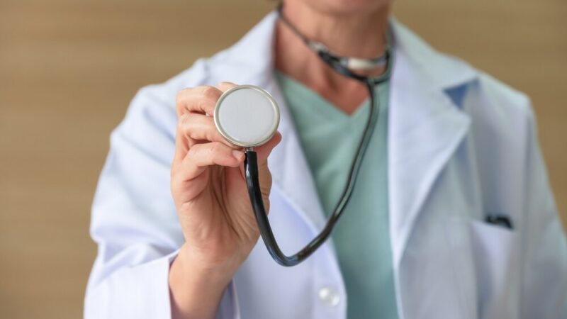 Mosty dla młodzieży: Konferencja o zdrowiu psychicznym dzieci w Wrocławiu