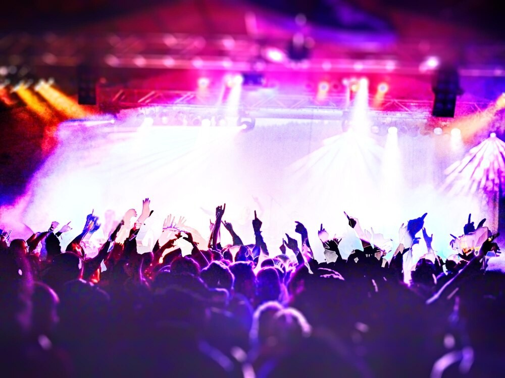 Lodowisko Tarczyński Arena hitem zimy: Finał Silent Disco przyciągnął tłumy!