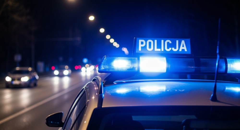 Dramatyczny pościg w Legnicy: Ucieczka, narkotyki i kradzione auto