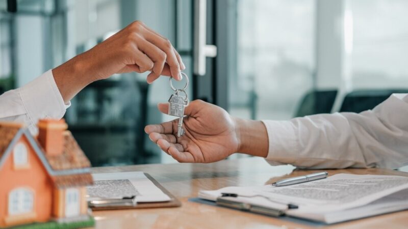 Wrocław przeznaczy 64 mln zł na remonty kamienic i podwórek w 2025 roku