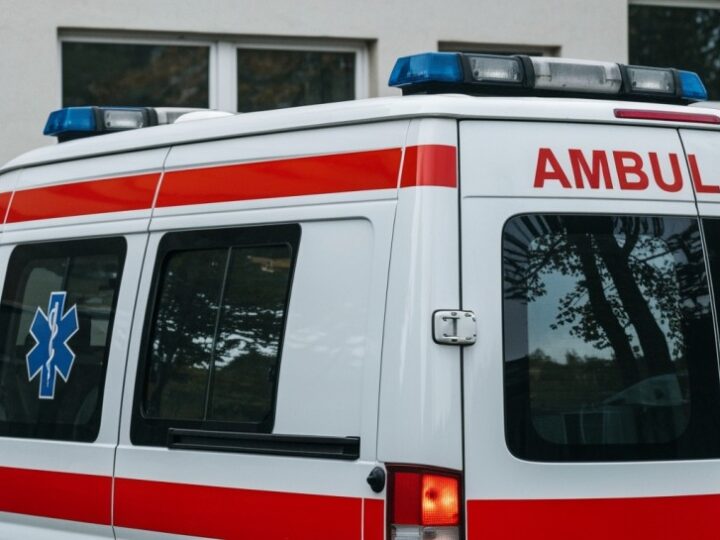 Dzieci na zamarzniętej Oławie: bliskie spotkanie z tragedią w parku na Niskich Łąkach