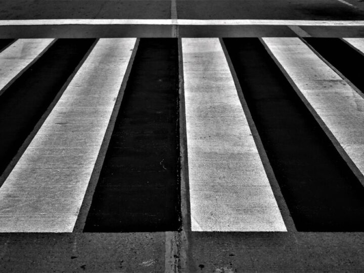 Bezpieczniejsze przejście na ul. Toruńskiej – nowe światła już w drodze!