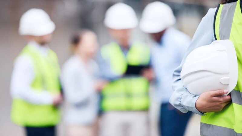 Krzyżowice: Nowa szkoła z ekologicznym sznytem rośnie w siłę!