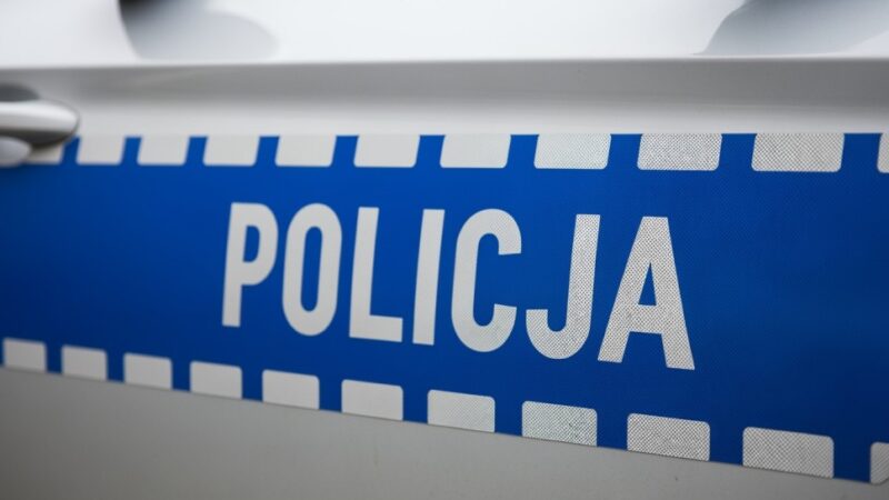 Mężczyzna z nożem groził ekspedientce, trafił w ręce policji w Lubinie
