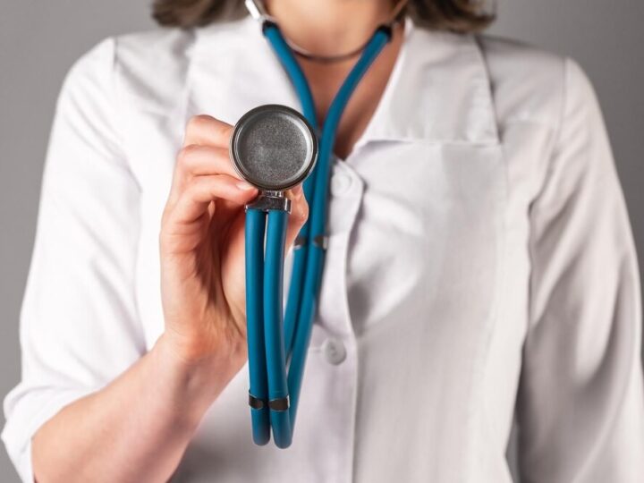 Bezpieczne i komfortowe podróżowanie MPK Wrocław dla osób z niepełnosprawnością