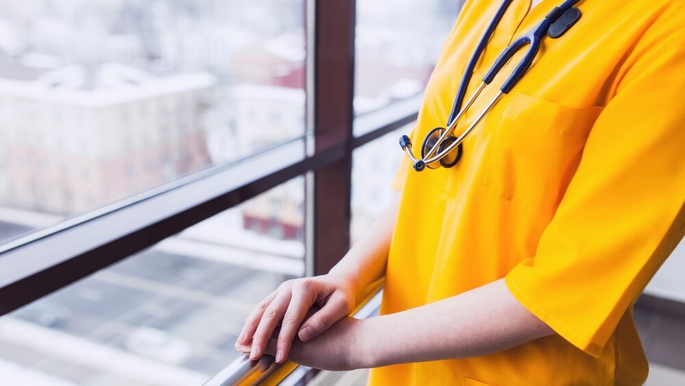 Bohaterska akcja policjantów: ratunek w ostatniej chwili w sądzie!