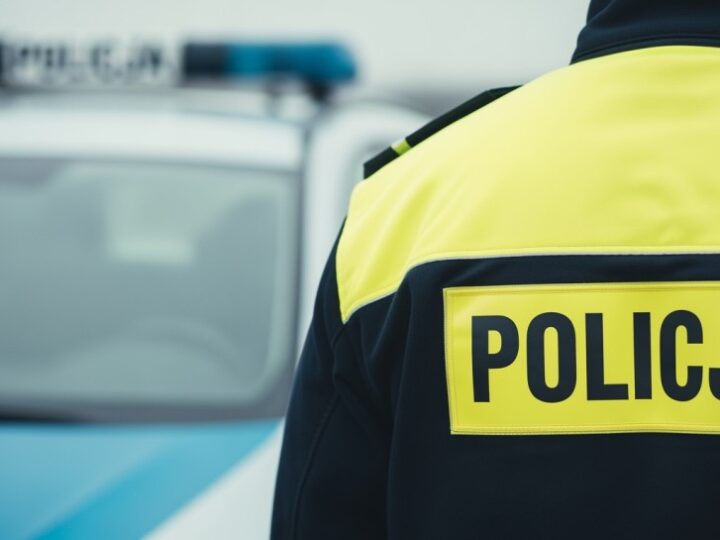 Czujny policjant z Wałbrzycha powstrzymał pijanego kierowcę mimo braku służby