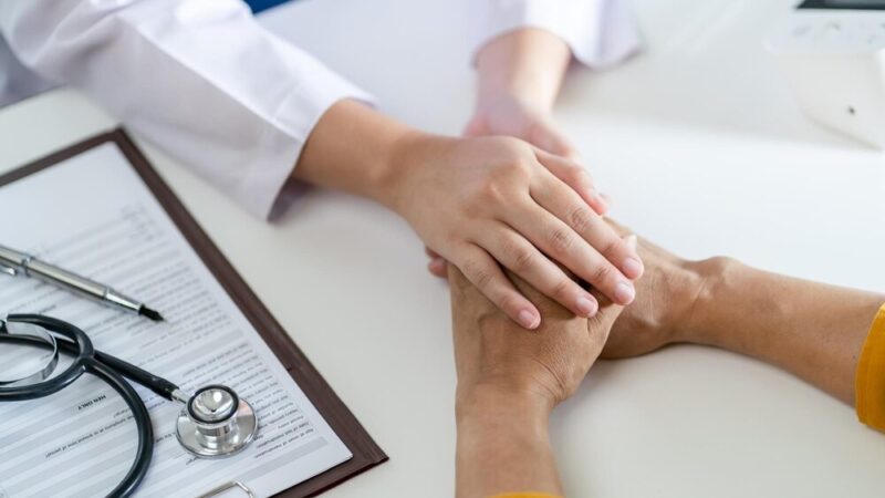 Awaria zasilania w szpitalu we Wrocławiu wstrzymuje przyjęcia pacjentów