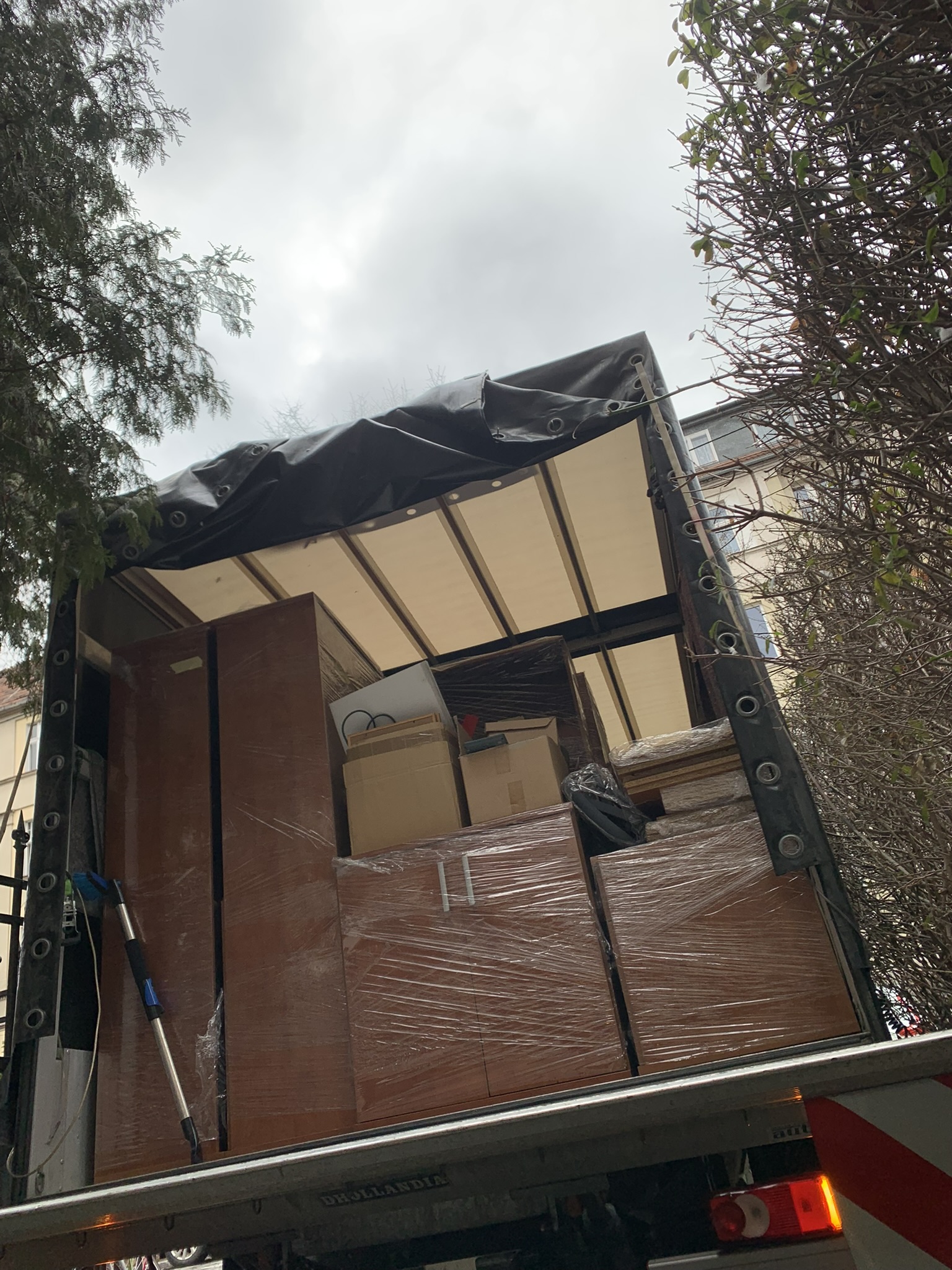 Ile kosztuje przeprowadzka mieszkania we Wrocławiu? [2026]