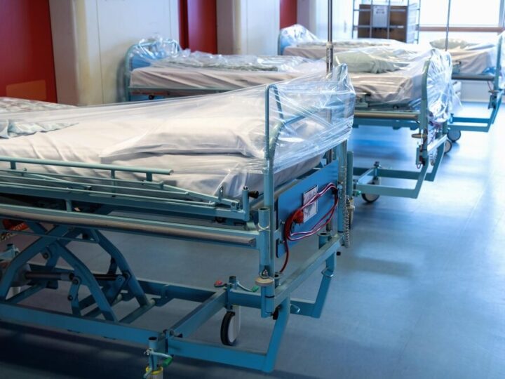 Zachowaj zdrowie podczas świątecznego biesiadowania: klucz do sukcesu to umiar i ruch!