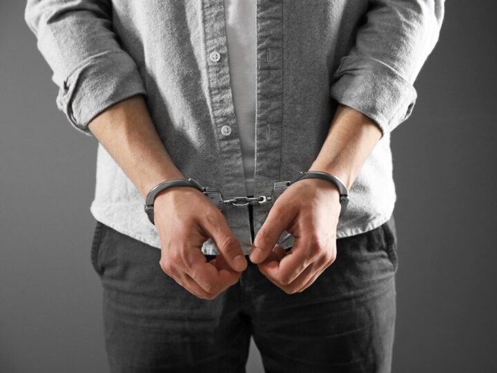 Wrocław w walce z przemocą: Jak działa Niebieska Karta?