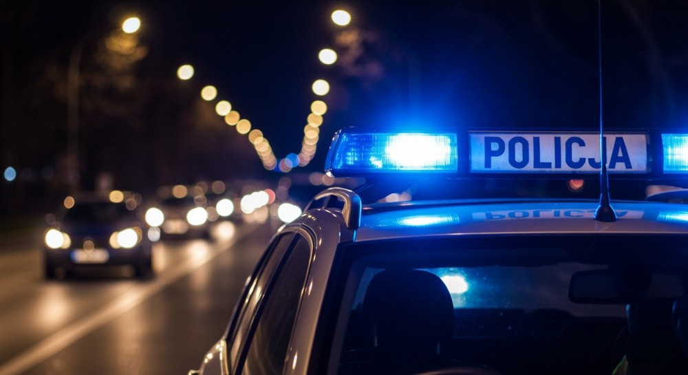 Błyskawiczne odzyskanie skradzionego auta: Senior dziękuje jeleniogórskim policjantom