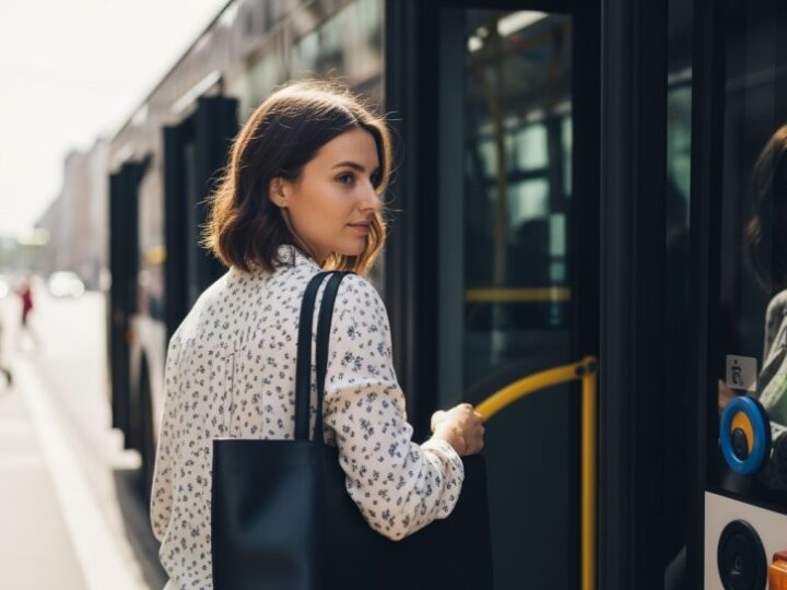 Wrocław na zielono: elektryczne autobusy i innowacyjne torowiska w akcji!