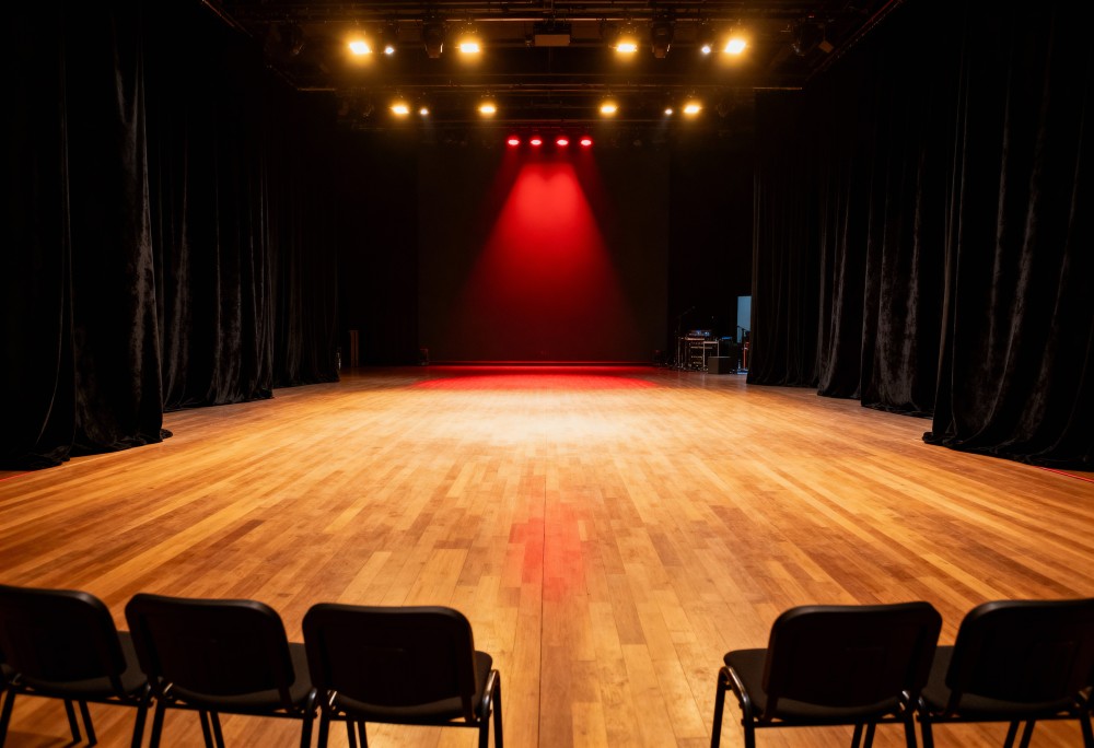 Teatr Lalek zaprasza na poetycką podróż z „Wyobraź sobie”